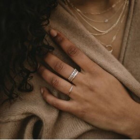 ⭐️NWOT Solid 14k yellow gold size 6 tree bark stability ring ⭐️ - Picture 3 of 5